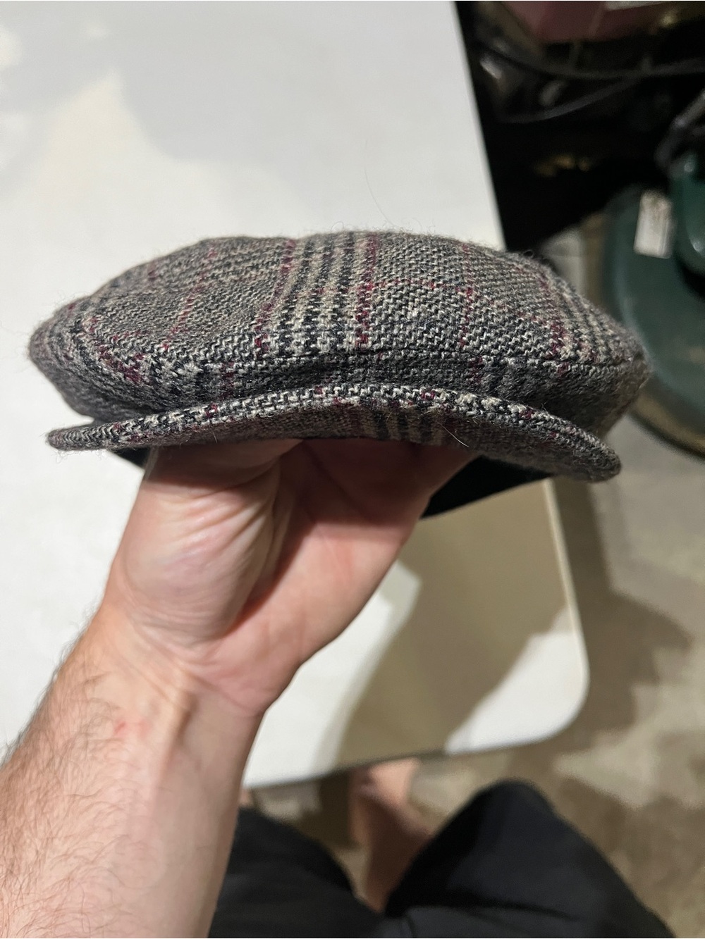 Van Heusen Gray Plaid Cap Wool Blend Lined Large